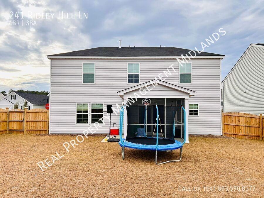 241 Ridley Hill Ln - Photo 3 of 23
