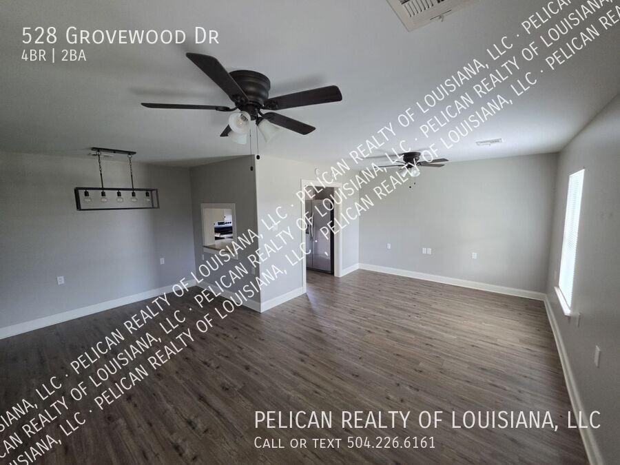 528 Grovewood Dr - Photo 5 of 20