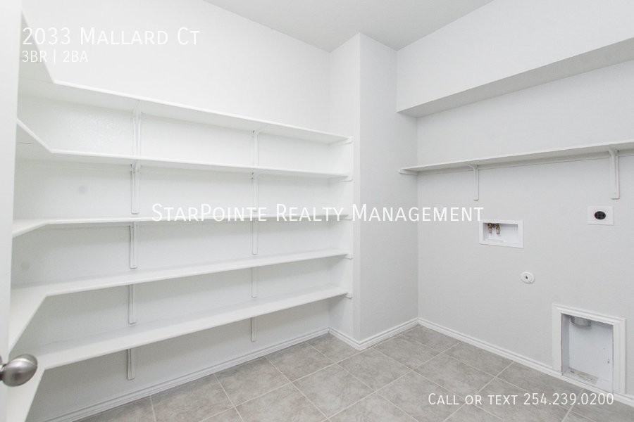 2033 Mallard Ct - Photo 7 of 27