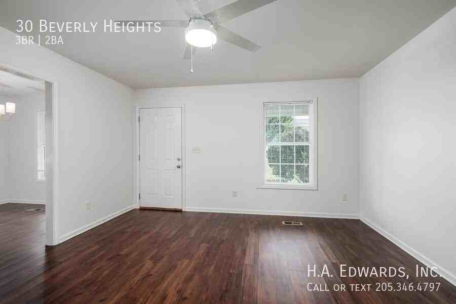 30 Beverly Hts - Photo 6 of 23