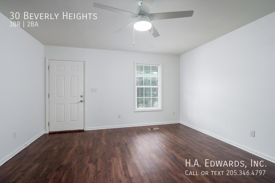 30 Beverly Hts - Photo 7 of 23