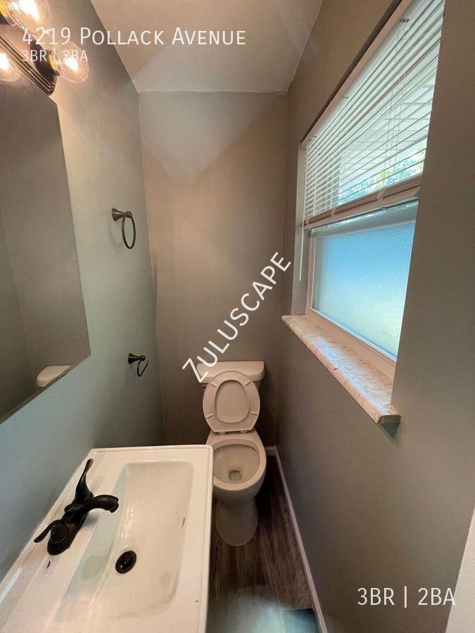 4219 Pollack Ave - Photo 4 of 12