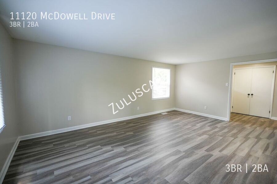 11120 Mcdowell Dr - Photo 3 of 22