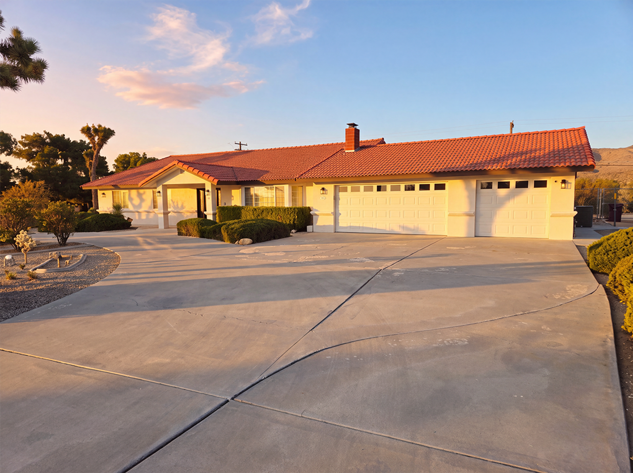9039 Hermosa Ave