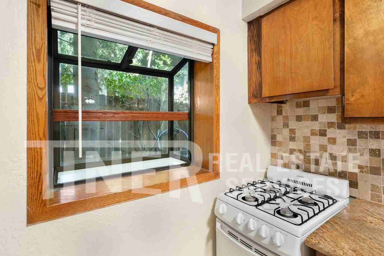1314 Q St #3 - Photo 6 of 15