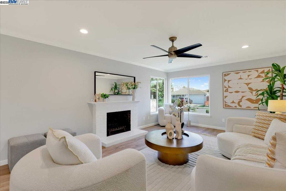 1827 Bandoni Ave #NA - Photo 7 of 50