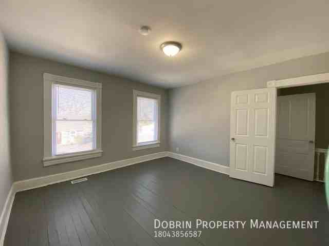 1823 N 29th St - Photo 3 of 18