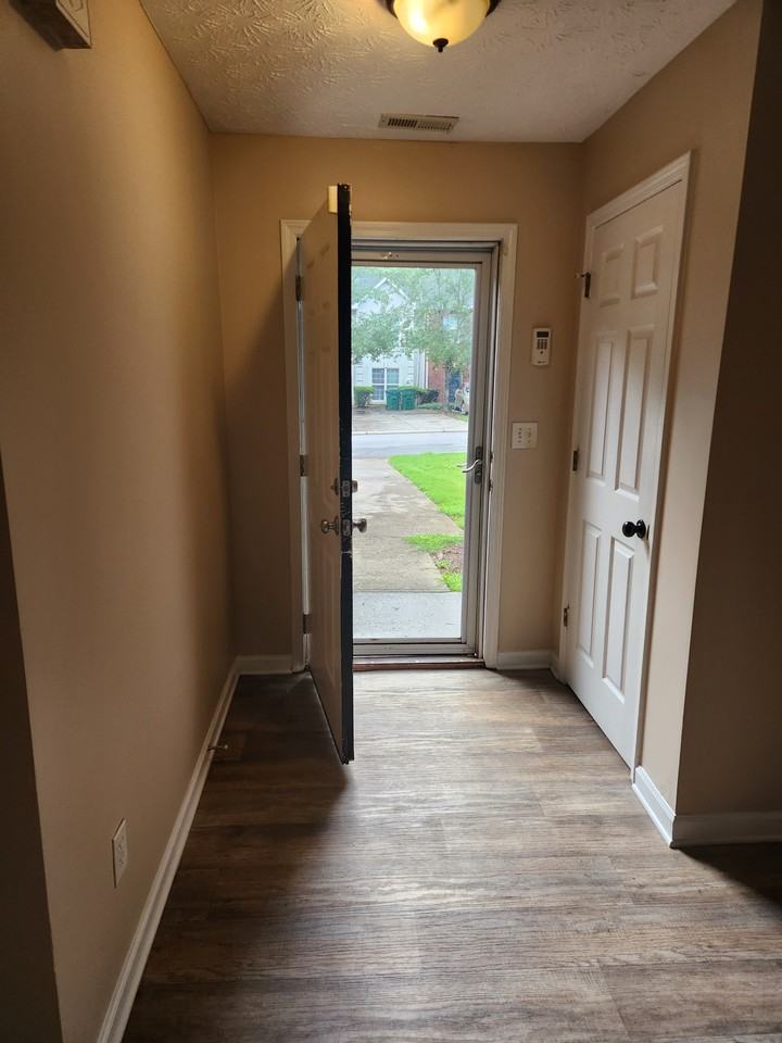3354 Waldrop Trl #3354 - Photo 3 of 15