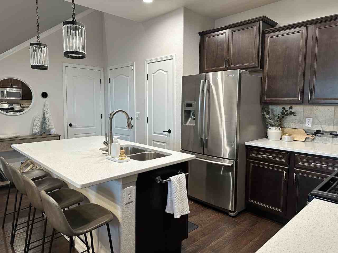 1743 Portland Gold Dr #TH - Photo 3 of 33
