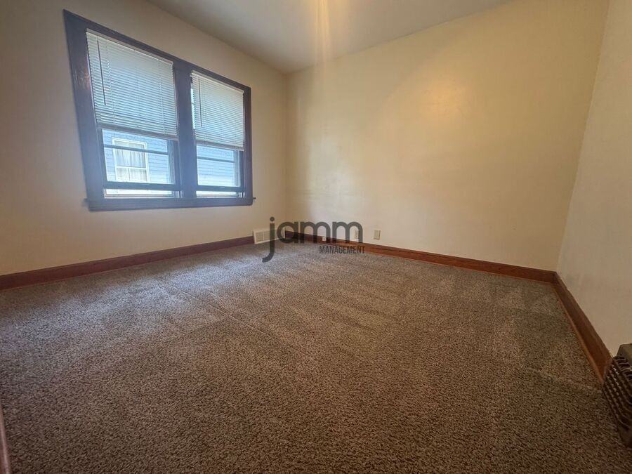 4347 W 49th St - Photo 7 of 12