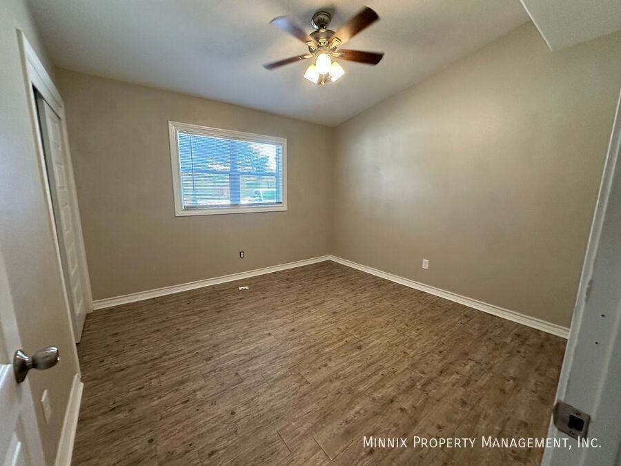 4118 30th St - Photo 7 of 18