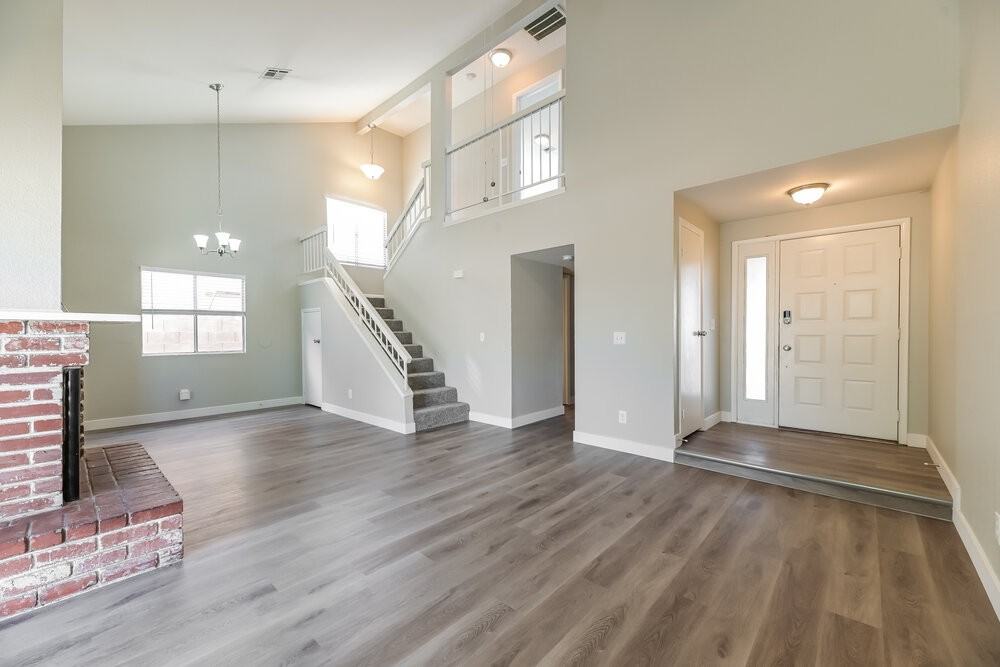 510 Crony Ave - Photo 5 of 17