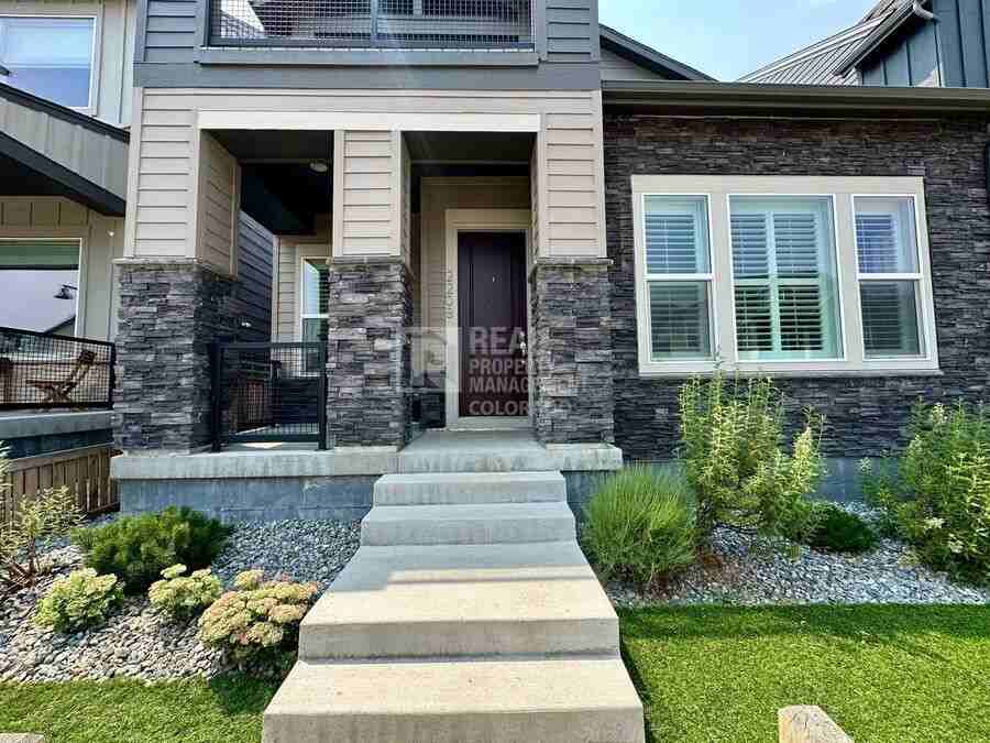 2208 W 166th Ave - Photo 3 of 23