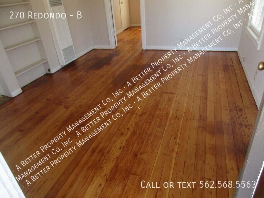 270 Redondo Ave #B - Photo 5 of 9