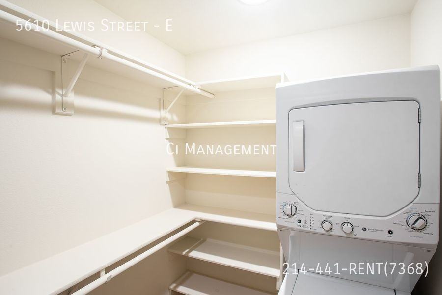 5610 Lewis St #E - Photo 6 of 19