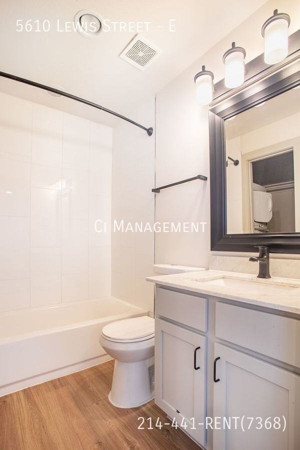 5610 Lewis St #E - Photo 7 of 19