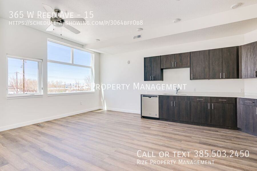 365 W Reed Ave #15 - Photo 2 of 29