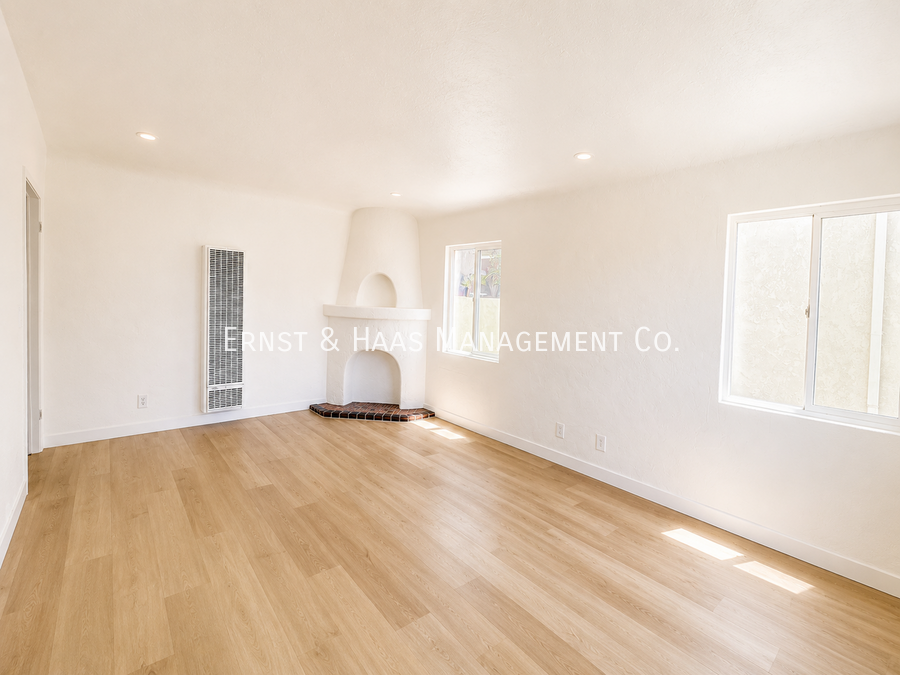 1384 Junipero Ave - Photo 2 of 9