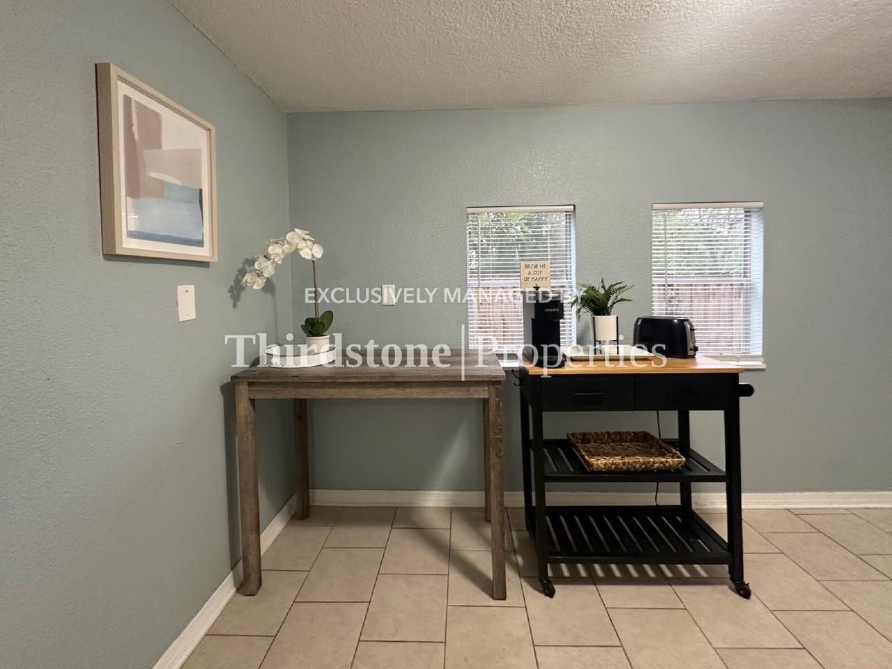 1228 Neva St - Photo 6 of 12