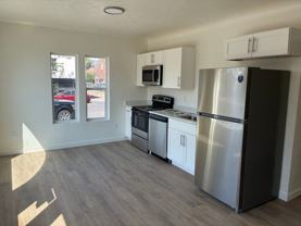 Garland Triplex - Photo 1 of 1