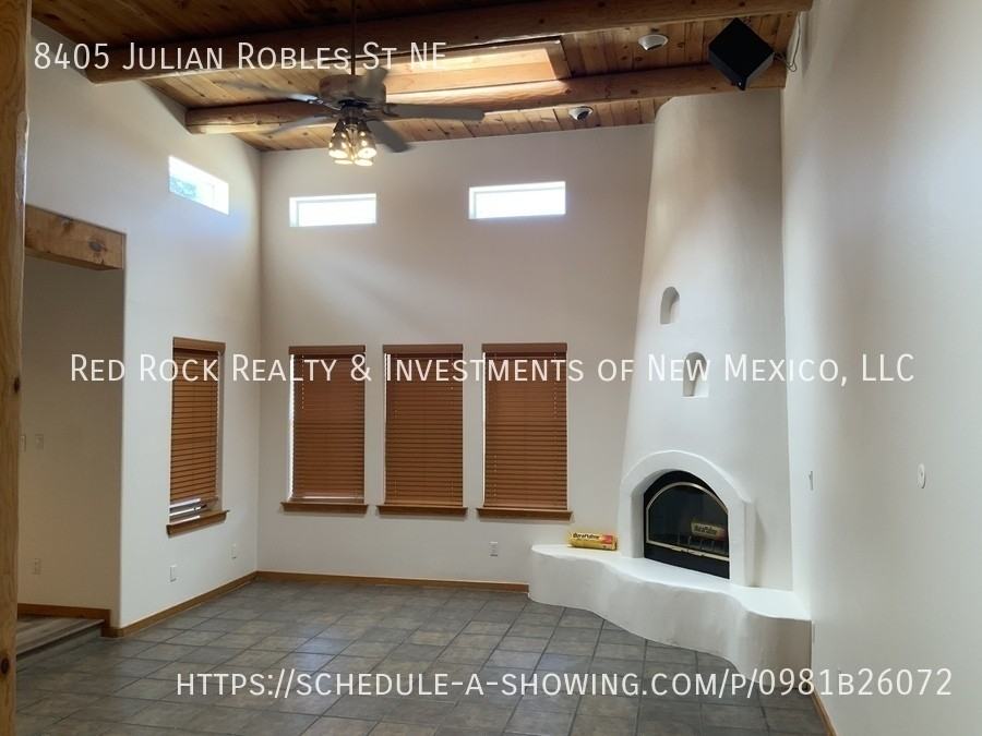 8405 Julian Robles St Ne - Photo 5 of 26