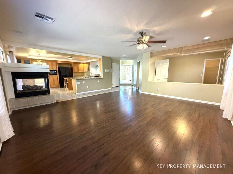 6328 Brave Voyager Ct - Photo 5 of 25