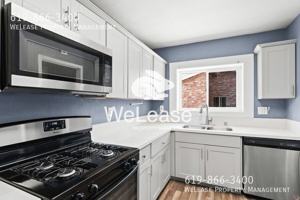 featured image of 9425 Apple St