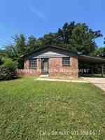 featured image of 4206 Zion St