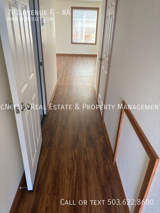 781 Avenue F #A - Photo 3 of 19