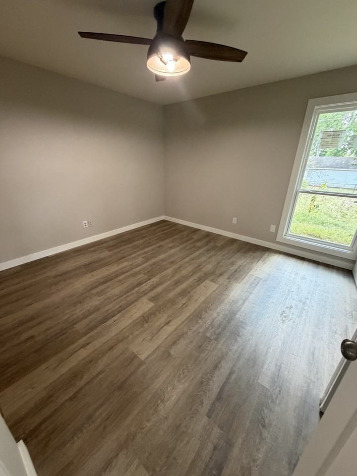 103 Briarfield Cv #1 - Photo 6 of 14