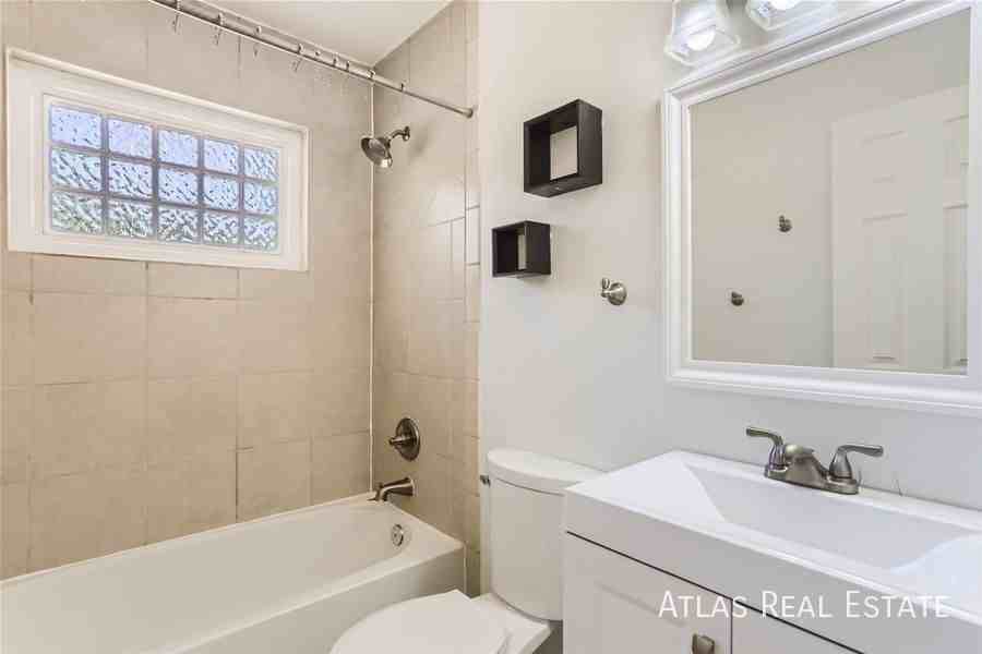 317 Remington St #6 - Photo 5 of 10