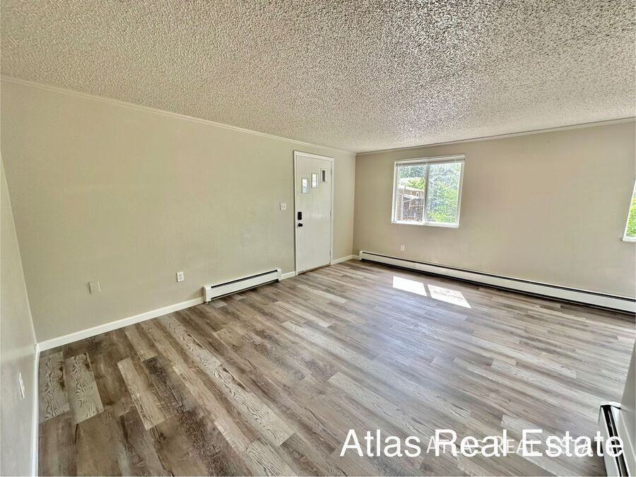 459 El Paso Blvd #F - Photo 2 of 13