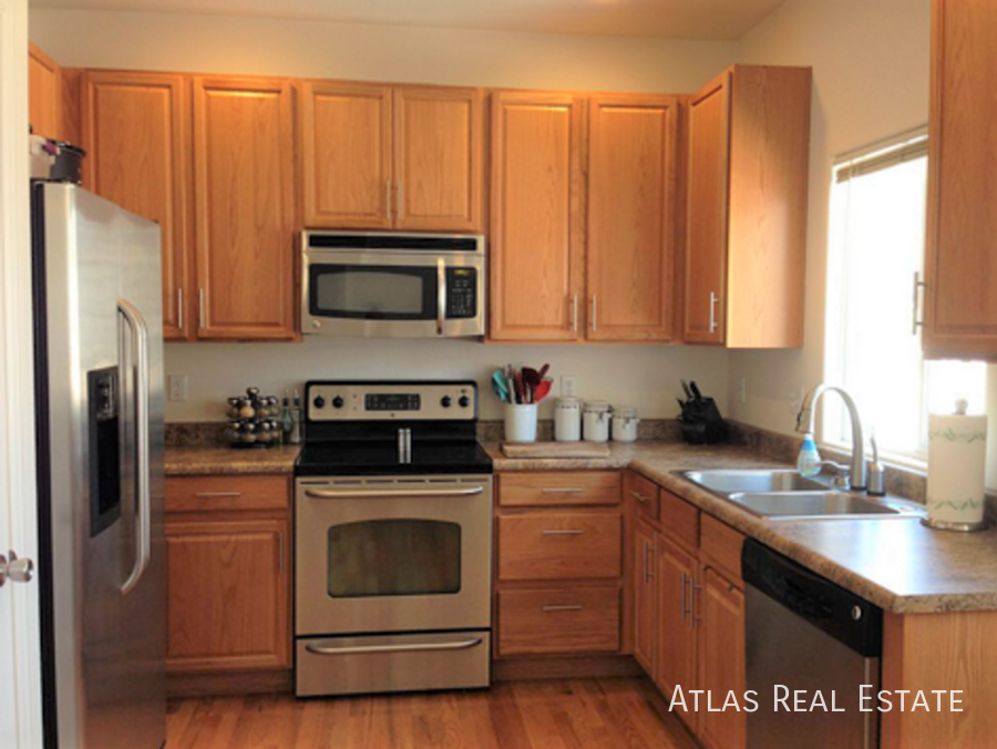 2294 Saint Paul Dr - Photo 2 of 12
