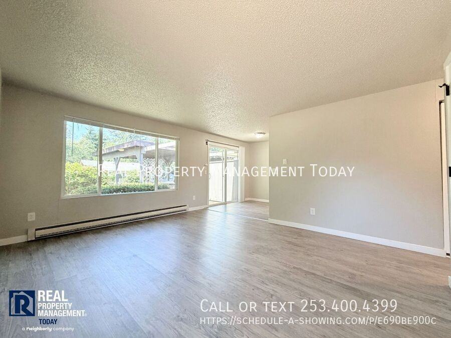 1410 Josephine Ct Se - Photo 4 of 22