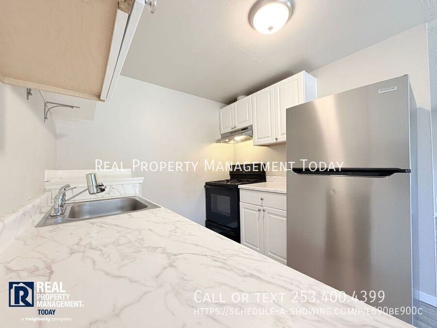 1410 Josephine Ct Se - Photo 7 of 22