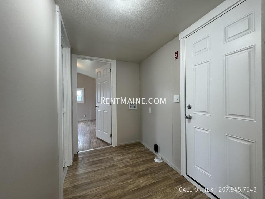 108 D St - Photo 5 of 11
