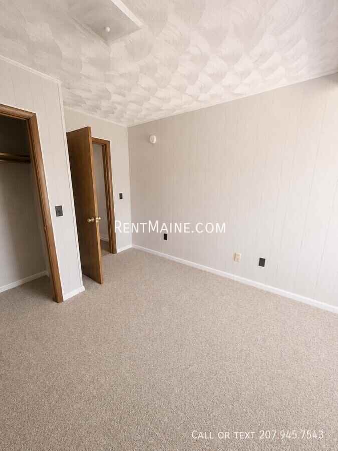 281 Main St #402 - Photo 7 of 14