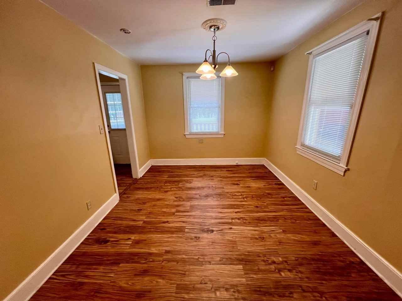 4126 Beecliff Dr - Photo 4 of 16