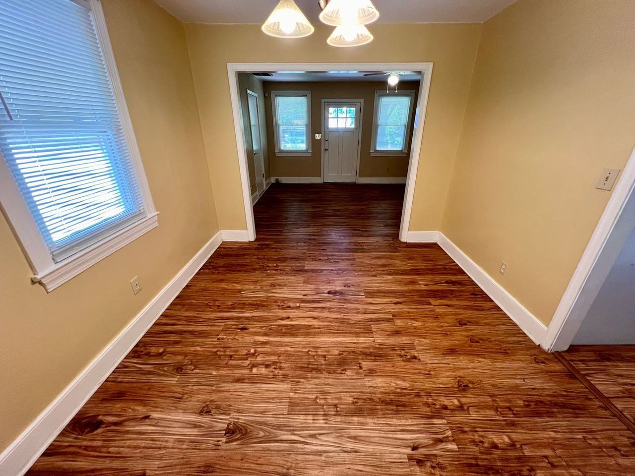 4126 Beecliff Dr - Photo 5 of 16