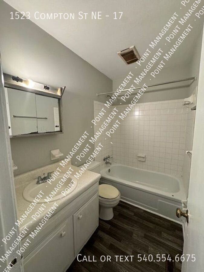 1523 Compton St Ne #17 - Photo 4 of 9