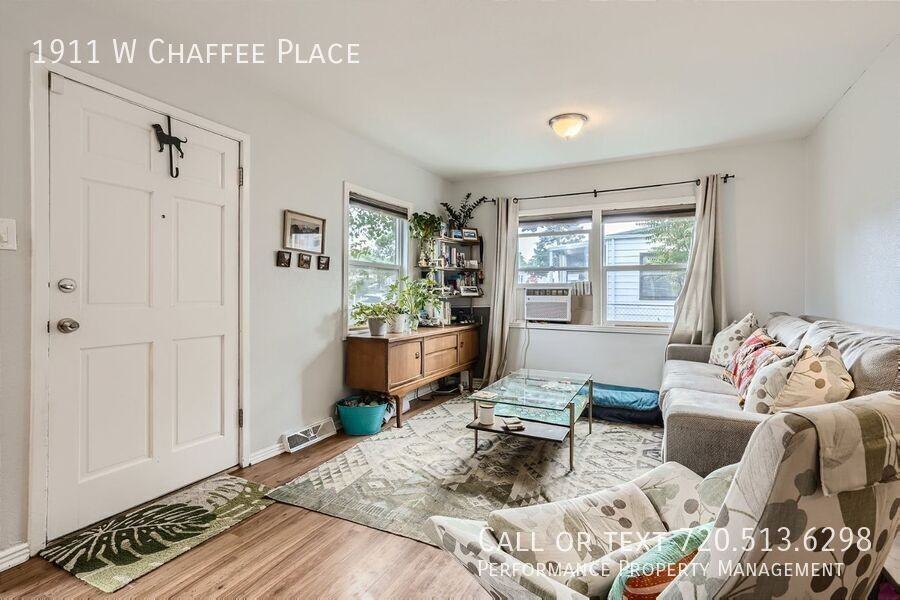 1911 W Chaffee Pl - Photo 4 of 25