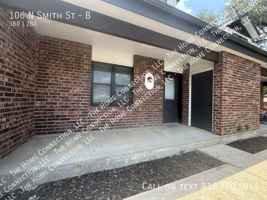 featured image of 106 N Smith St #B