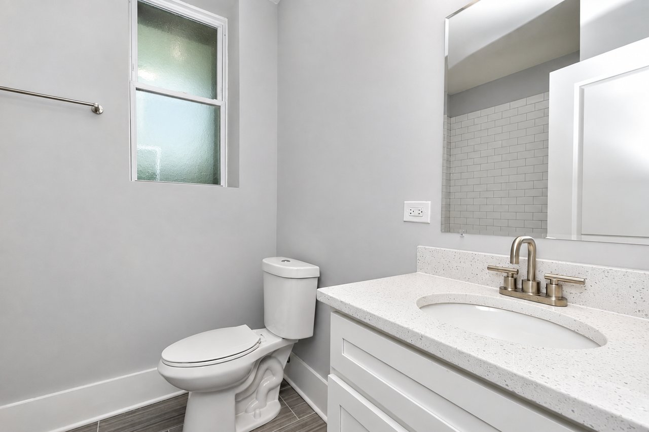 2007 S Allport St #3R - Photo 5 of 7