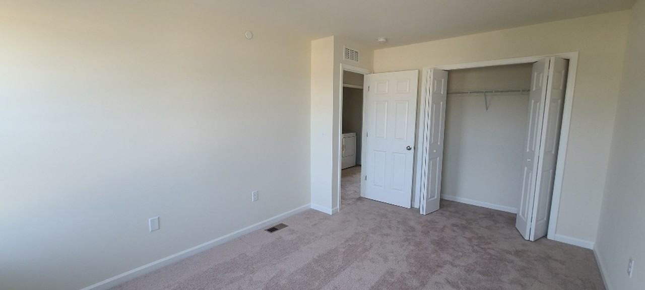 567 Brook Shire Ct - Photo 7 of 18