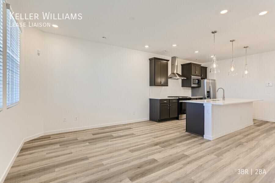 8417 Mount Kataka St - Photo 7 of 26