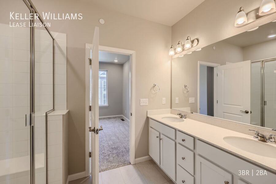 477 Millwall Cir - Photo 2 of 18