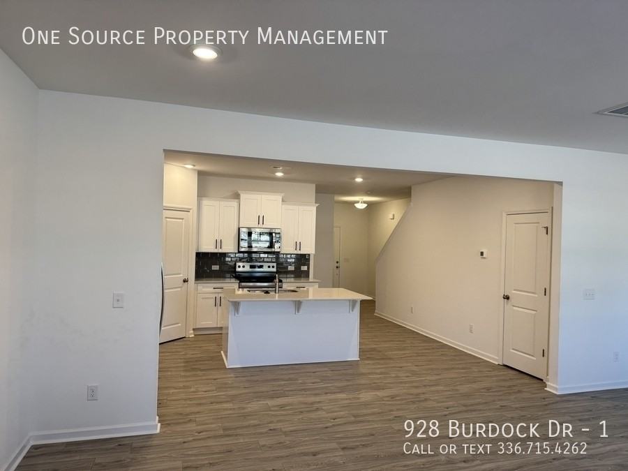 928 Burdock Dr #1 - Photo 7 of 13