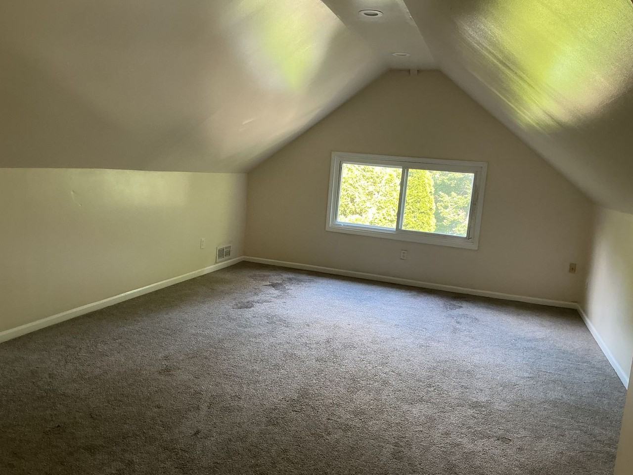 4531 N 40th St - Photo 6 of 10