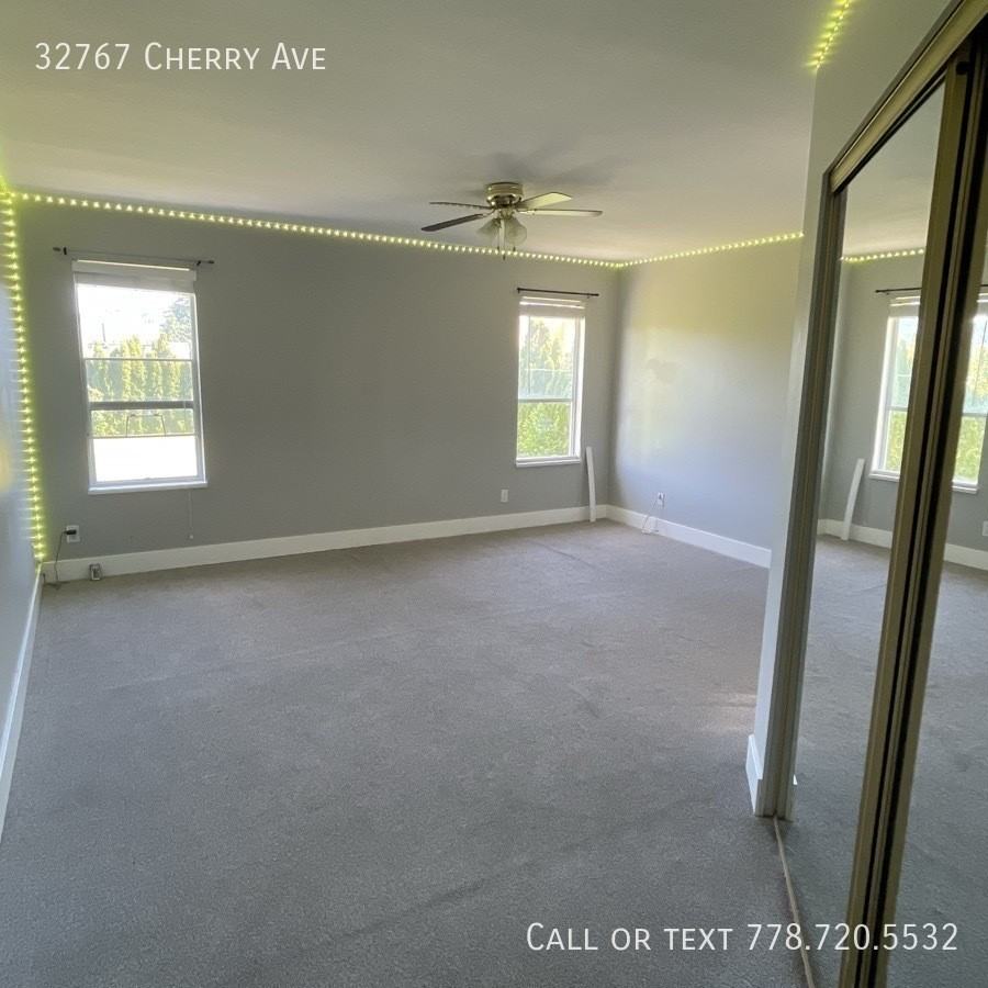 32767 Cherry Ave - Photo 4 of 20
