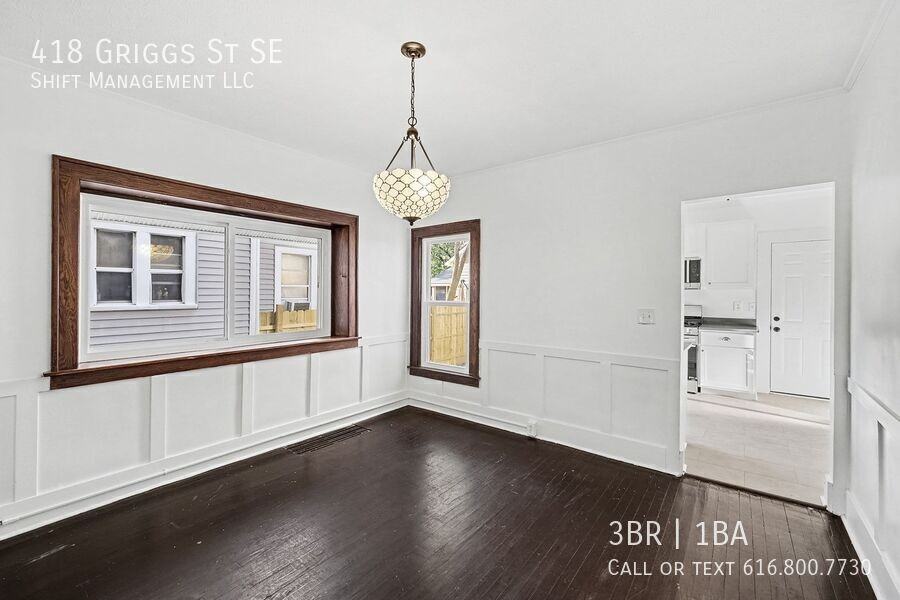 418 Griggs St Se - Photo 6 of 18